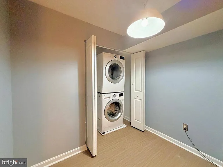4880 Dorsey Hall Dr #6 — Photo 7