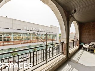 2658 N Halsted St #3, Chicago, IL 60614