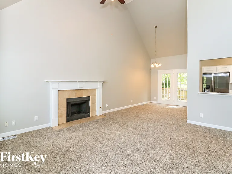 2630 Argo Dr SE — Photo 4