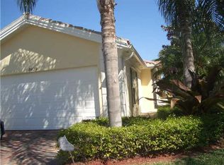 8429 Saint Johns Ct, Wellington, FL 33414