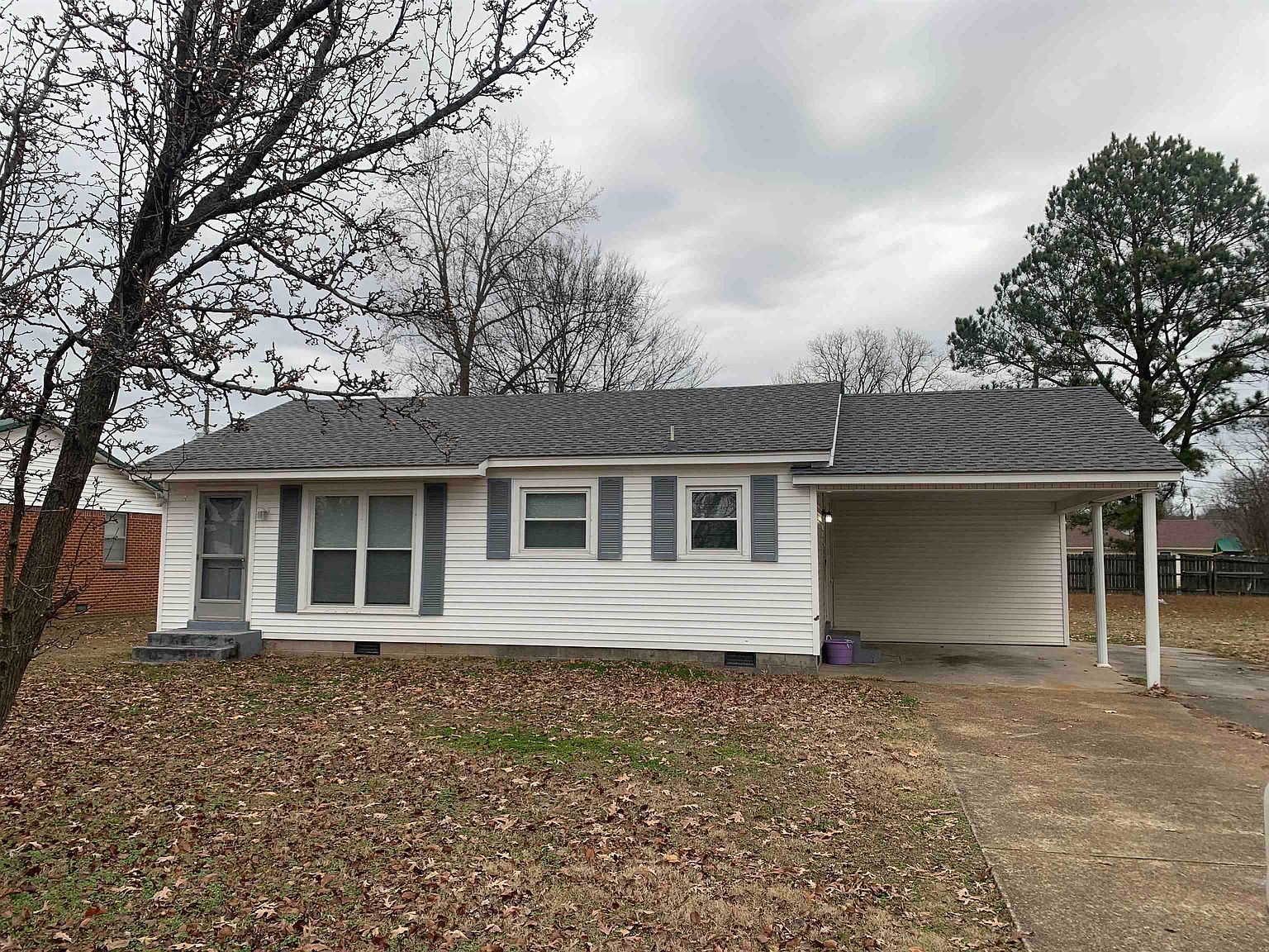 1224 Palmer St, Dyersburg, TN 38024 MLS 240025 Zillow