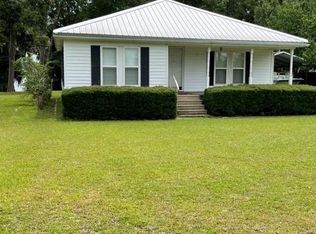 2583 Calhoun Dr, Abbeville, AL 36310