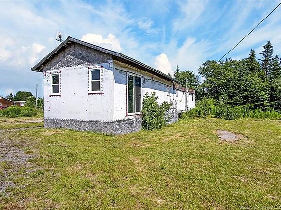 5th image of 50 Moore Rd