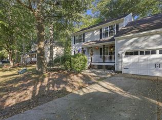 176 Driftwood Dr, Chesapeake, VA 23320