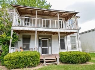 730 Morris St, East Bernard, TX 77435