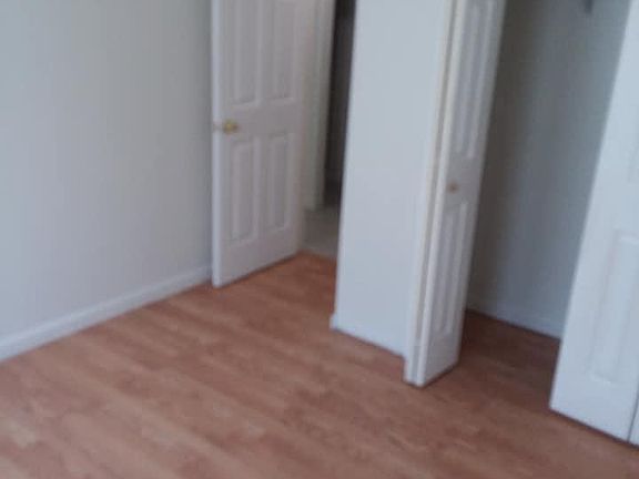 3rd image of 31 Hathaway Dr