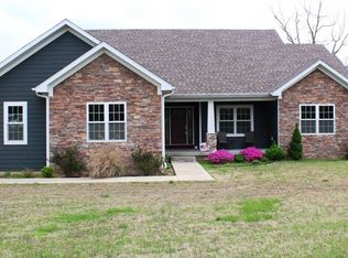 296 Shelly Ln, Poplar Bluff, MO 63901