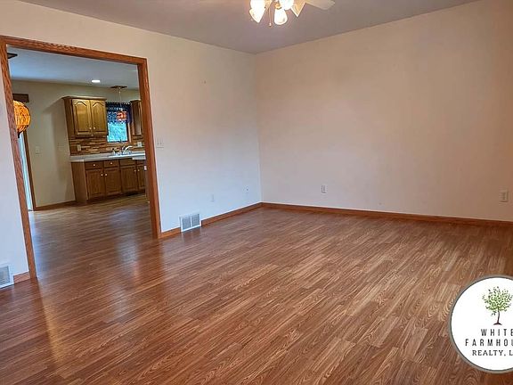 4th image of 1005 Aspen St