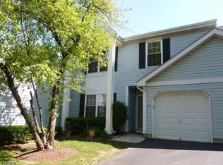 408 Hawkshead Way, Somerset, NJ 08873