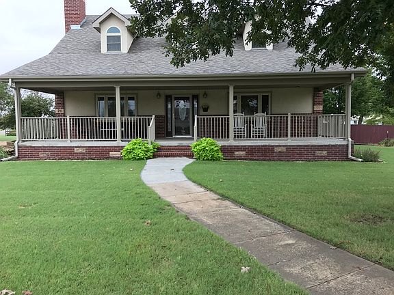 5th image of 711 W Iowa Ln