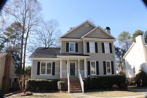 4th image of 258 Hillsborough Rd