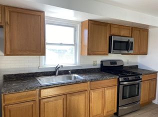 8 Hamilton Ave FLOOR 2, Lodi, NJ 07644