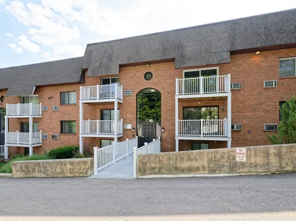 273-273C W Main St #2, Marlborough, MA 01752