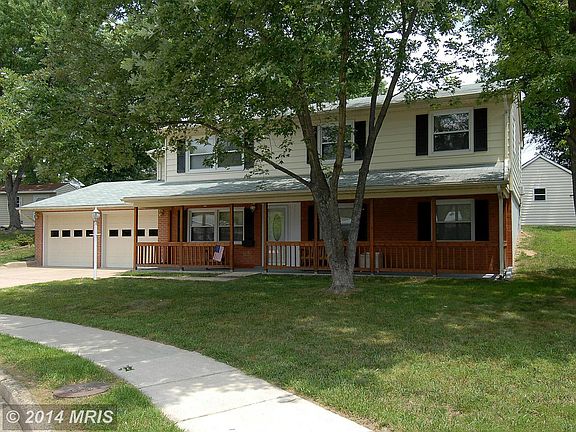 3rd image of 13203 Huntington Ln