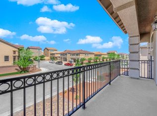 7212 Waving Tree St, Las Vegas, NV 89118