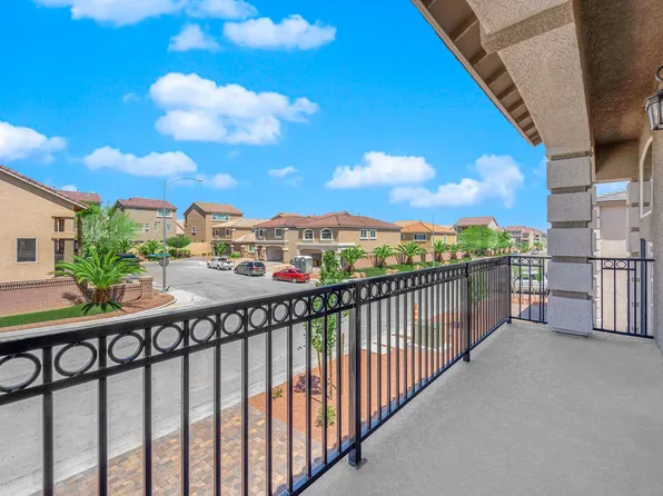 7212 Waving Tree St, Las Vegas, NV 89118