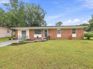 1013 Bob White Dr, Tallahassee, FL 32305