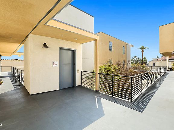 2nd image of 1401 Mission St Unit 203