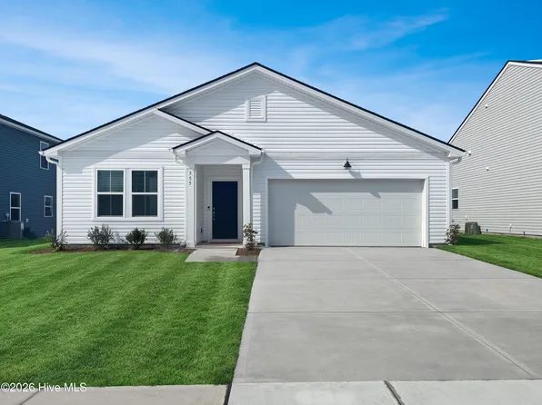 555 Coronado Avenue SE, Leland, NC 28451