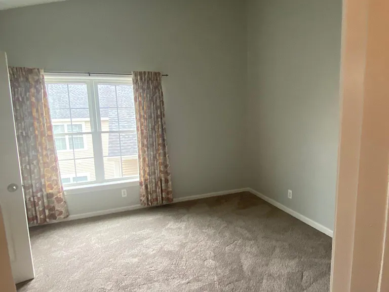 11 Devon Commons Ln — Photo 35