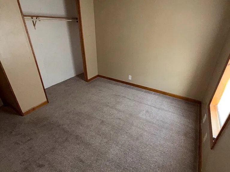 10F Holt Ln — Photo 6