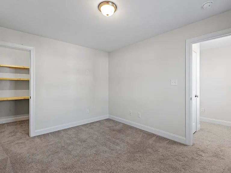 429 Nantucket Trl — Photo 22