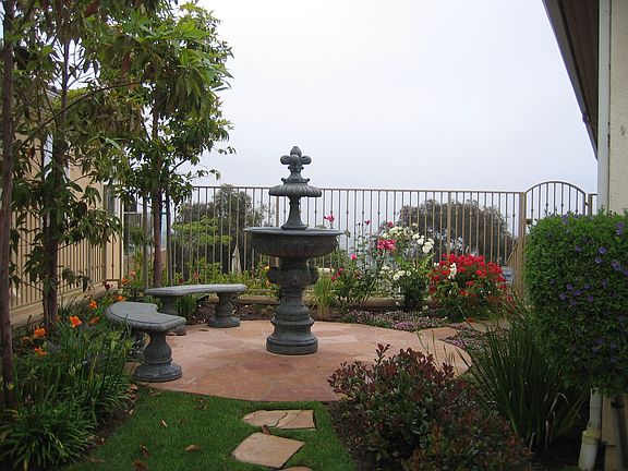 Side Yard with Fountain