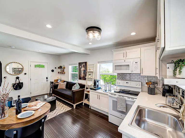 5311 Elvira Rd — Photo 9