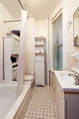 Rented by Compass | media 9