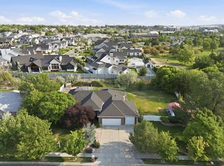 994 W Park Palisade Dr, South Jordan, UT 84095