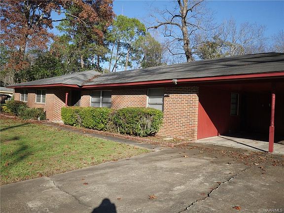 3rd image of 3749 Berkley Dr