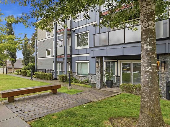 5th image of 4050 Douglas St #203