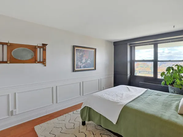 4705 Henry Hudson Parkway image 18 of 22