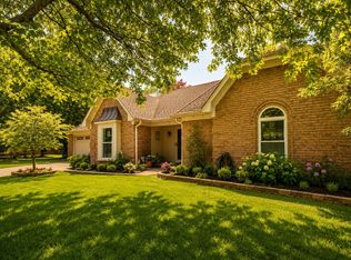 8481 Overcup Oaks Dr, Cordova, TN 38018