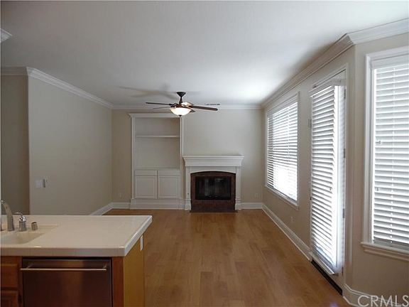 3rd image of 32932 Adelante St