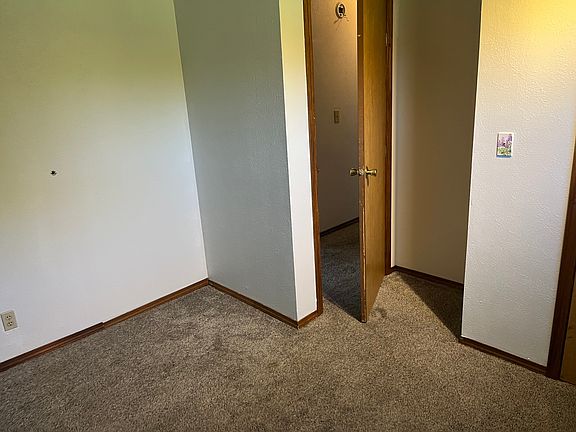 4th image of 2947 E Joshua Dr