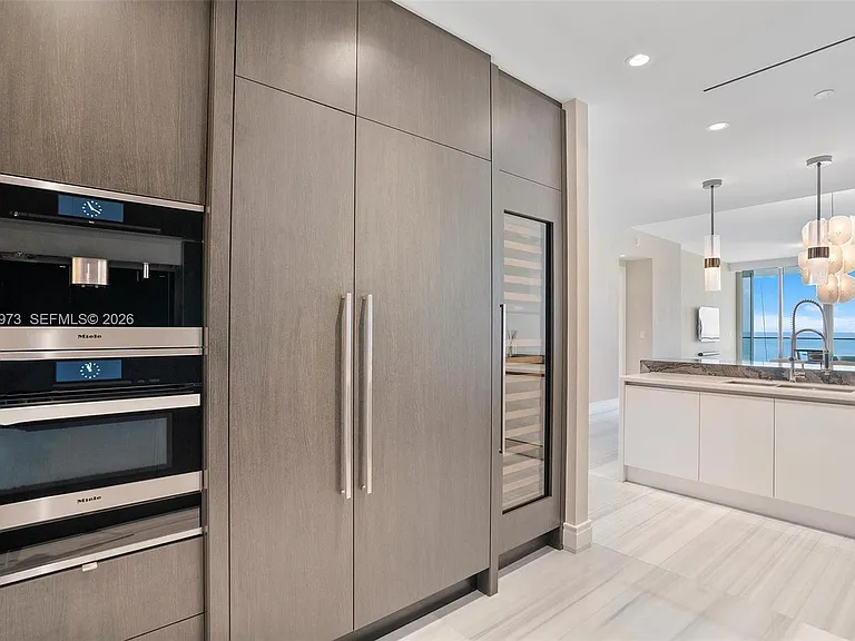 17901 Collins Ave #902 — Photo 7