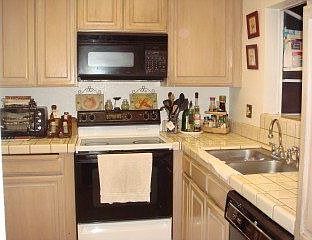5th image of 653 Lisbon St
