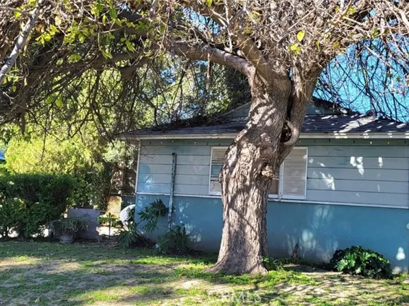 8051 Etiwanda Ave, Reseda, CA 91335