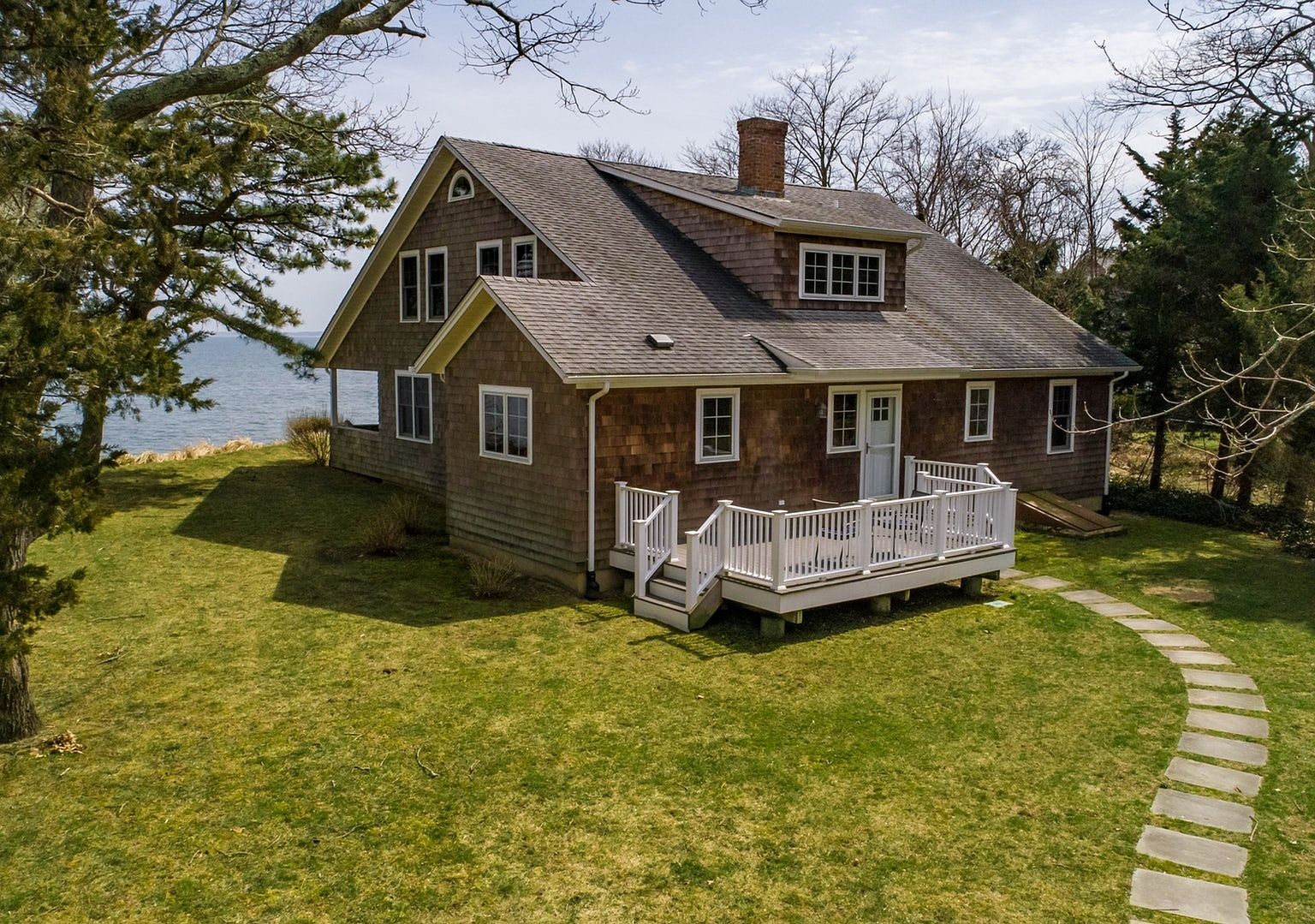 4000 Great Peconic Bay Blvd, Laurel, NY 11948 Zillow