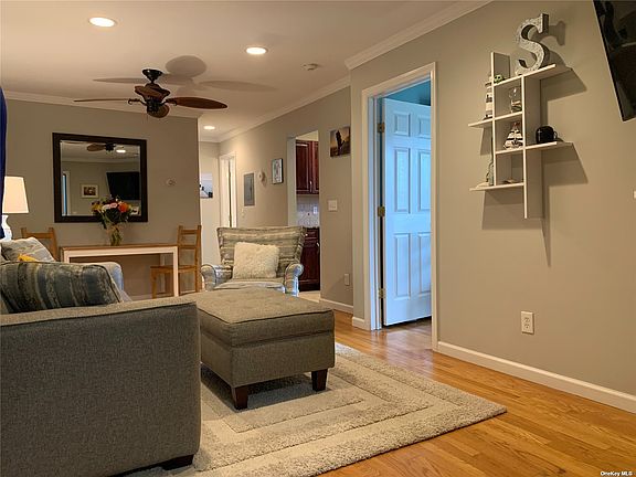 5th image of 250 Fairharbor Dr