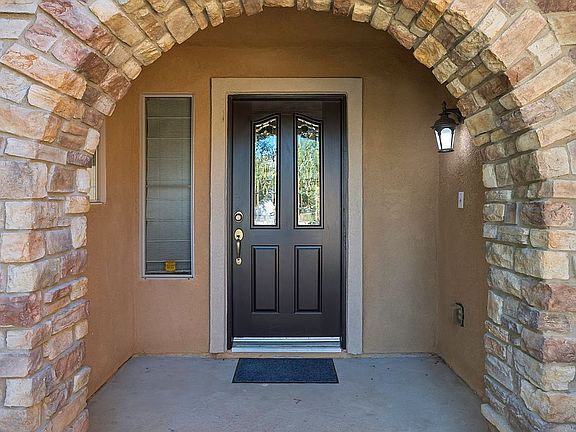 5th image of 12605 Fallstaff Ln