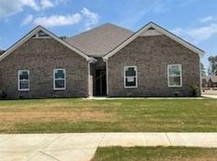 2152 Hyacinth Ln, Hernando, MS 38632