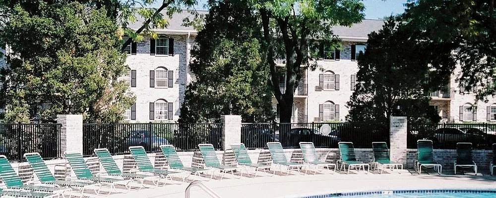Normandy Apartments — Photo 3