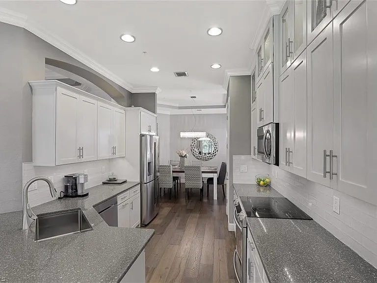 9512 Ironstone Ter #201 — Photo 5