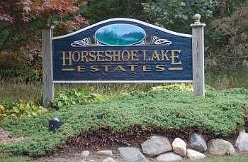 2nd image of 12488 Horseshoe Lake Dr
