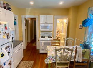 20 Clifton St #1, Cambridge, MA 02140