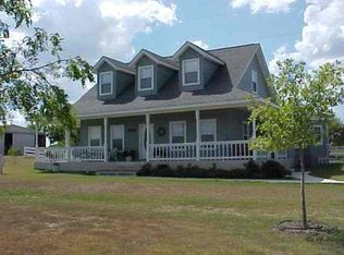 218 Tailwind Dr, Seguin, TX 78155
