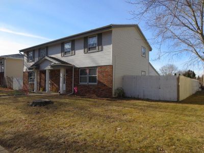 1422 Oakdale Dr, Waukesha, WI, 53189