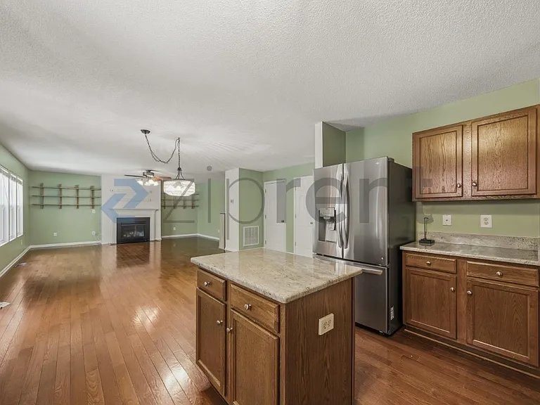 261 Chadford Pl — Photo 20